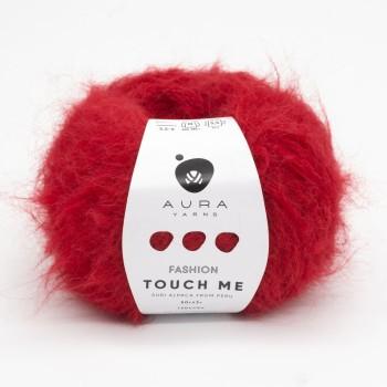 Моток пряжи Aura Yarns Fashion Touch Me оттенок 07.012 Red Tango, крупно