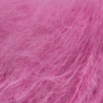 Цвет пряжи Aura Yarns Fashion Touch Me, оттенок 07.010 Bubblegum, крупно