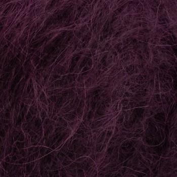Цвет пряжи Aura Yarns Fashion Touch Me оттенок 07.013 Burgundy, крупно