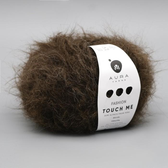 Купить пряжу Aura Yarns Fashion Touch Me, оттенок 07.004 Dark Chocolate в Калининграде