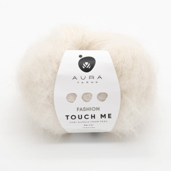 Моток пряжи Aura Yarns Fashion Touch Me, оттенок 07.001 Cream, крупно