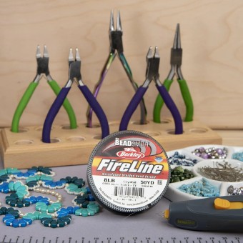 Нить для бисероплетения FireLine 0,18 мм белая (Beadsmith, США)