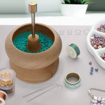 Спиннер BEADSMITH SPIN&STRING (LARGE) WOODEN BEAD SPINNER для нанизывания бисера с 2 иглами