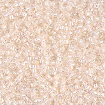 Бисер MIYUKI DELICA 11/0 OFF WHITE AB #052, 4 гр
