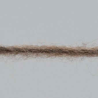 Нить пряжи Aura Yarns Fashion Love Me 2.0 оттенок 09.004 Milk Chocolate, крупно