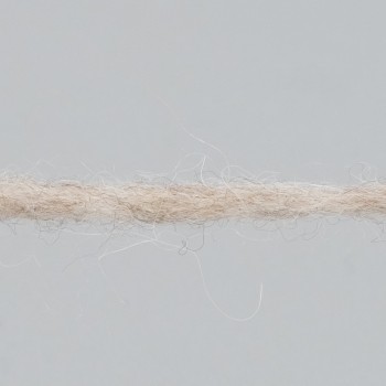 Нить пряжи Aura Yarns Fashion Love Me 2.0 оттенок 09.006 Village, крупно