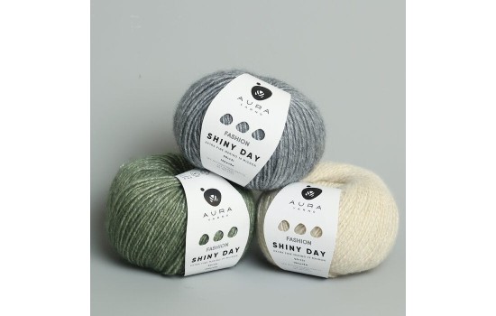 Aura Yarns Shiny Day