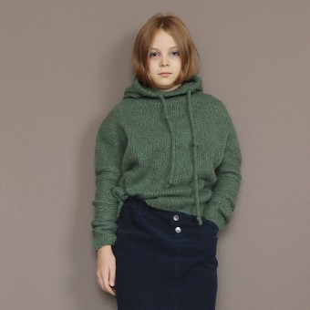 Базовый детский худи с капюшоном из пряжи Aura Yarns Fashion, цвет Eucalyptus, 6 мотков