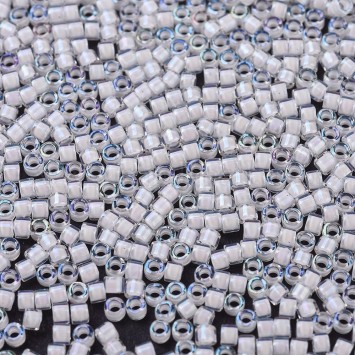 Бисер MIYUKI DELICA 11/0 LINED WHITE AB, DB066, 4 гр
