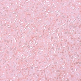 Бисер MIYUKI DELICA 11/0 LINED CRYSTAL PALE SALMON, DB234, 4 гр