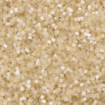 Бисер MIYUKI DELICA 11/0 CREAM SILK SATIN, DB674, 4 гр