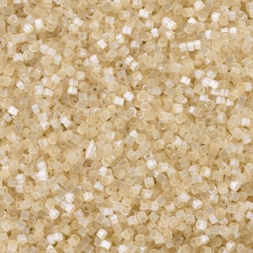 Бисер MIYUKI DELICA 11/0 CREAM SILK SATIN, DB674, 4 гр