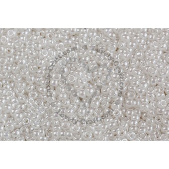 Бисер MIYUKI круглый 11/0 WHITE CEYLON #528, 10 гр