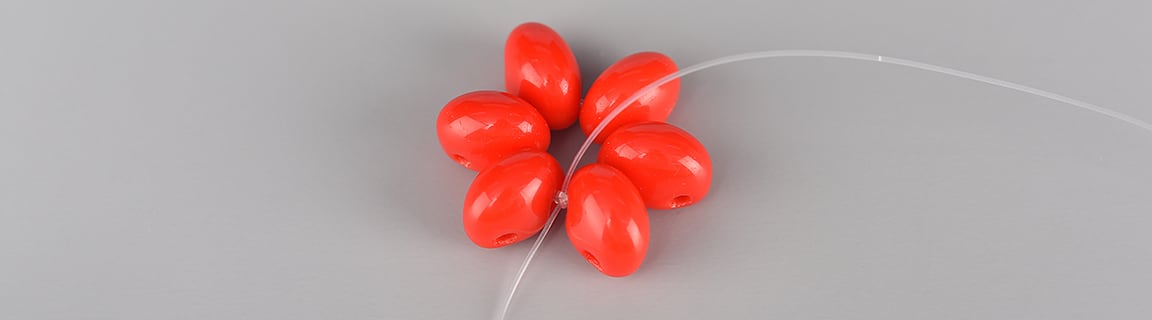 как сделать мини-конфеты из бисера