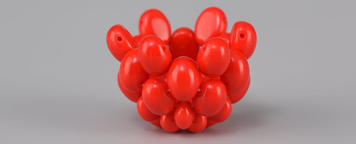 Пошаговое сшивание шарика из бисера Candy Oval