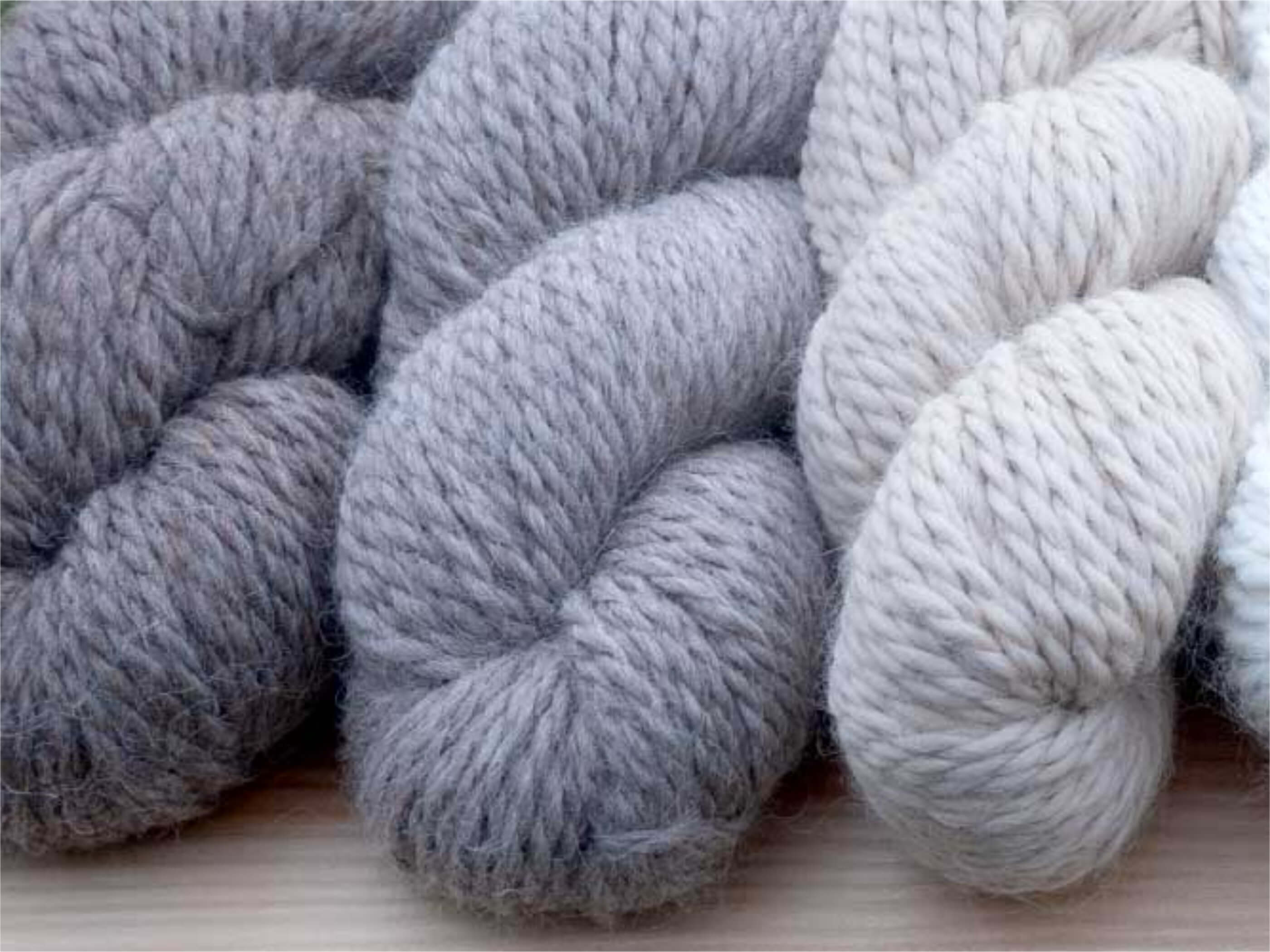пряжа Babyalpaca Los Andes на 100% состоит из волокон беби альпаки из перуанских Анд