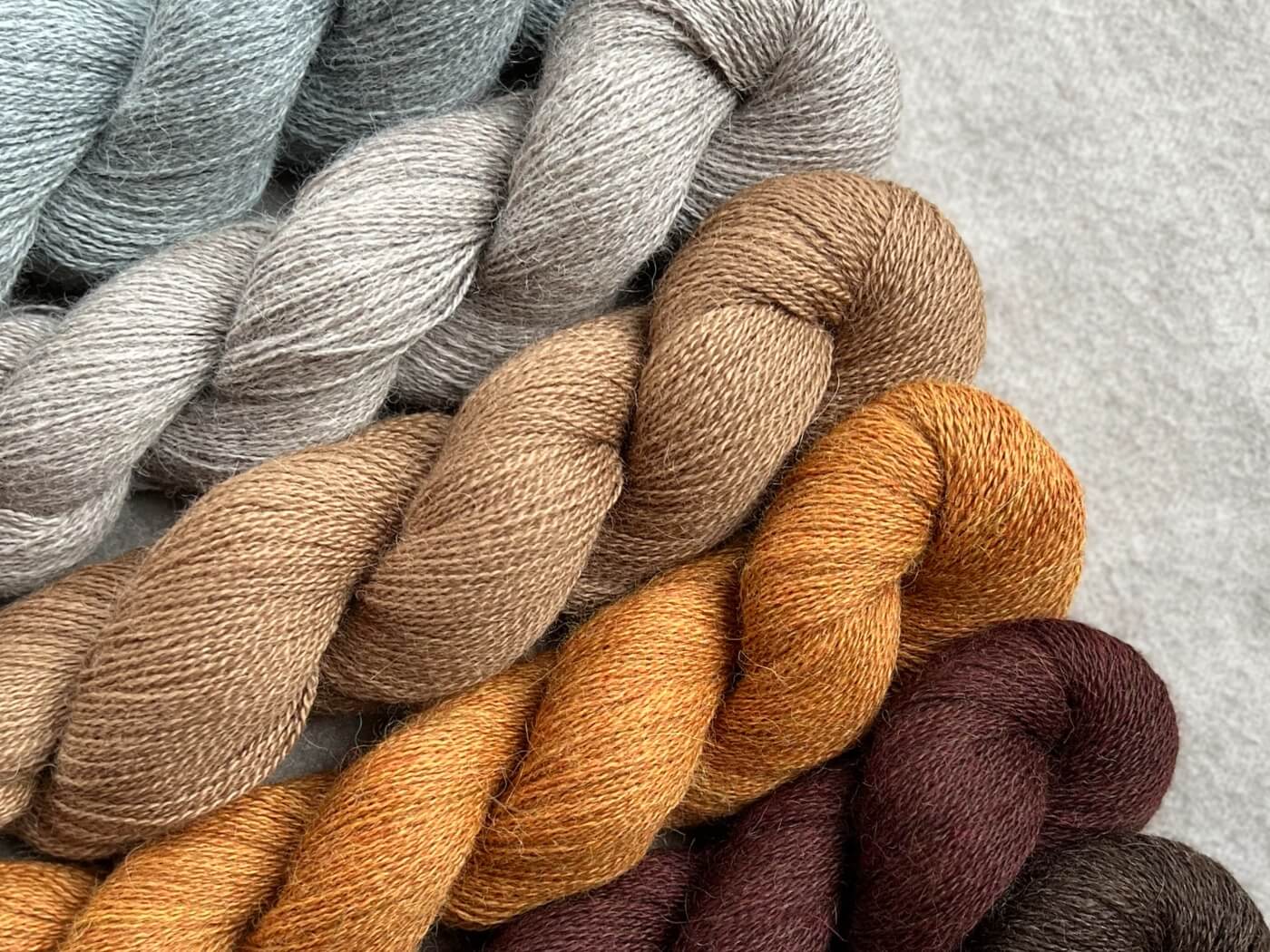 Тонкая пряжа Alpaca Lace из baby alpaca Тонкая пряжа Alpaca Lace из baby alpaca
