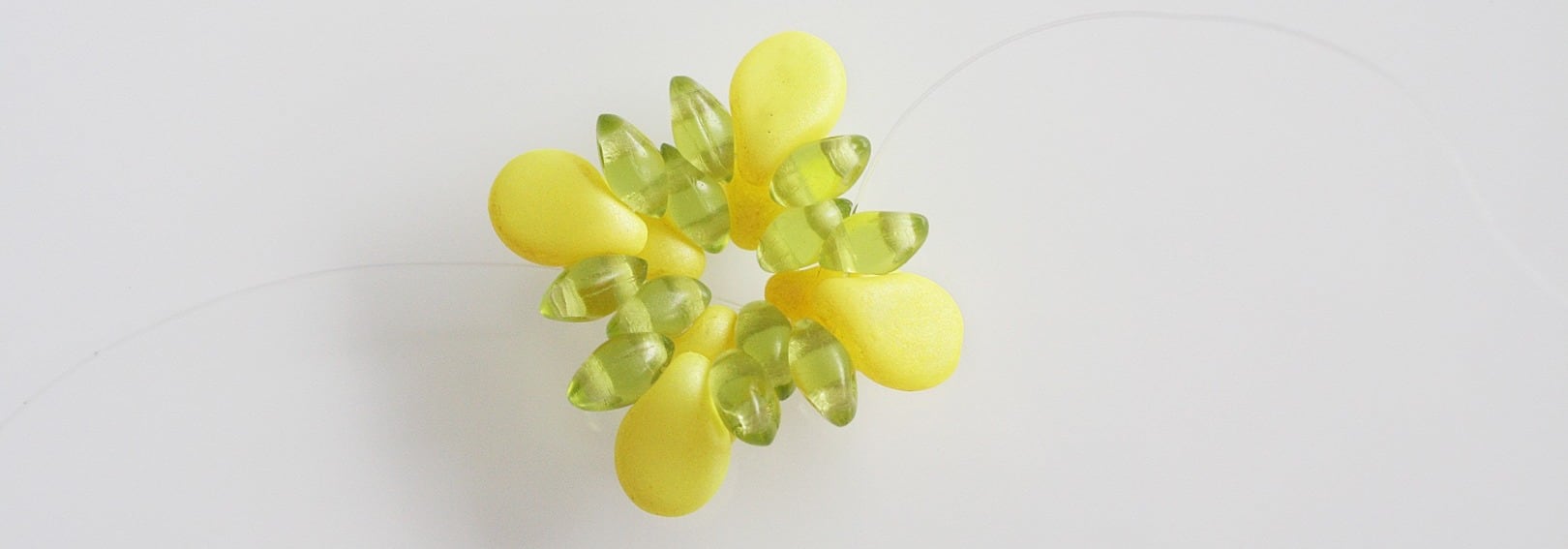 Формирование второго ряда меньшего цветка Cactus Flower