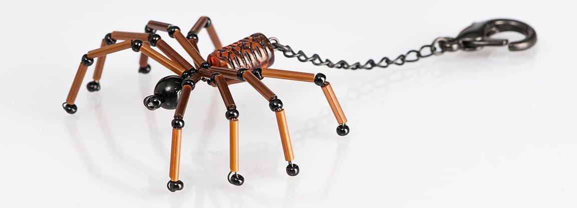 проект Arachnida Vitreus — паук из бисера и Drops